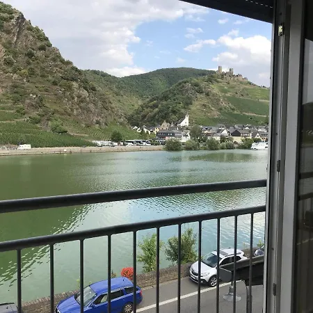 Apartamento Bio-Ferienweingut Leyendecker Kattenes Exterior foto
